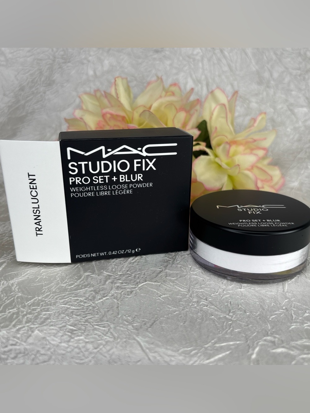 Mac Studio Fix Pro Set + Blur Weightless Loose Powder .42oz/12g TRANSLUCENT